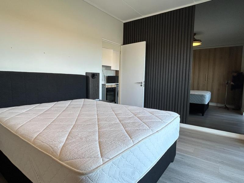 To Let 1 Bedroom Property for Rent in Sandown Western Cape